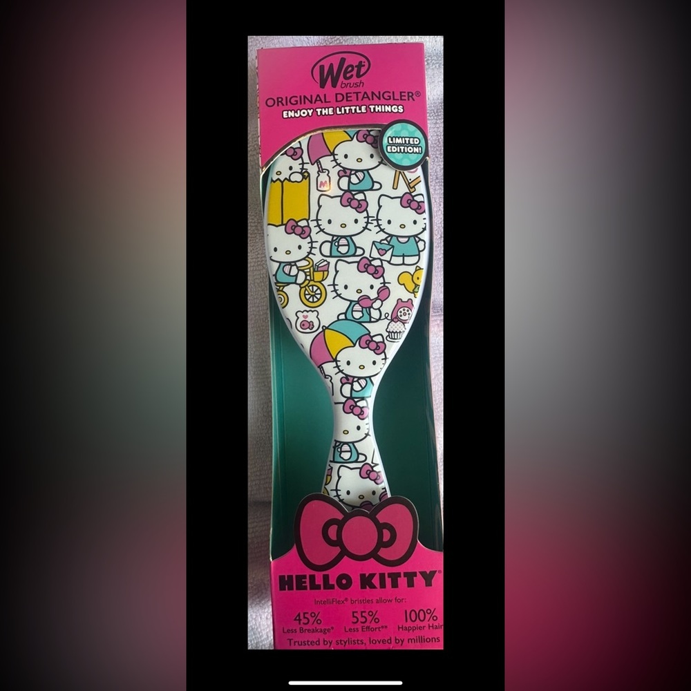Wet Brush Original Hello Kitty Detangling Brush ( viral )